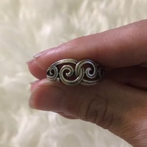 sterling silver ring  size 8 swirl by James Avery